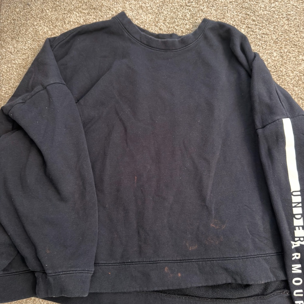 Under Armour Womens Black crop Sweatshirt